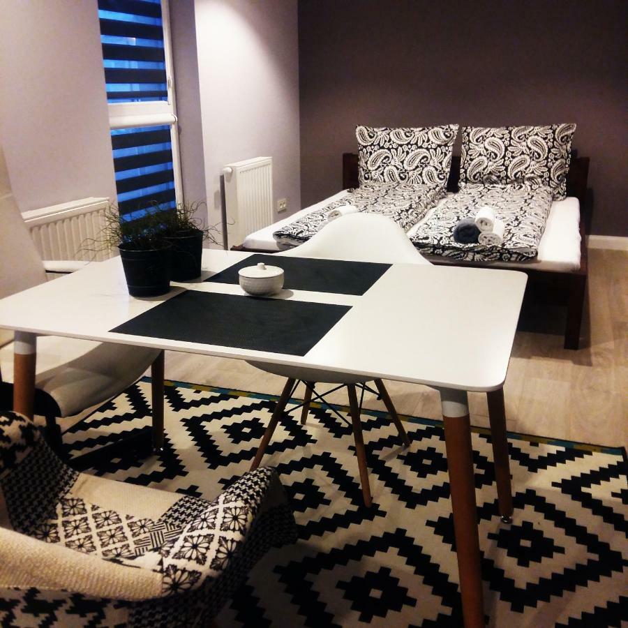 Gray Apartment เคียลเซ ภายนอก รูปภาพ