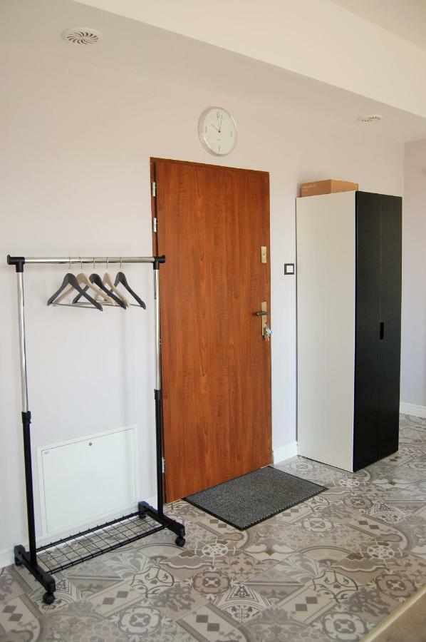 Gray Apartment เคียลเซ ภายนอก รูปภาพ