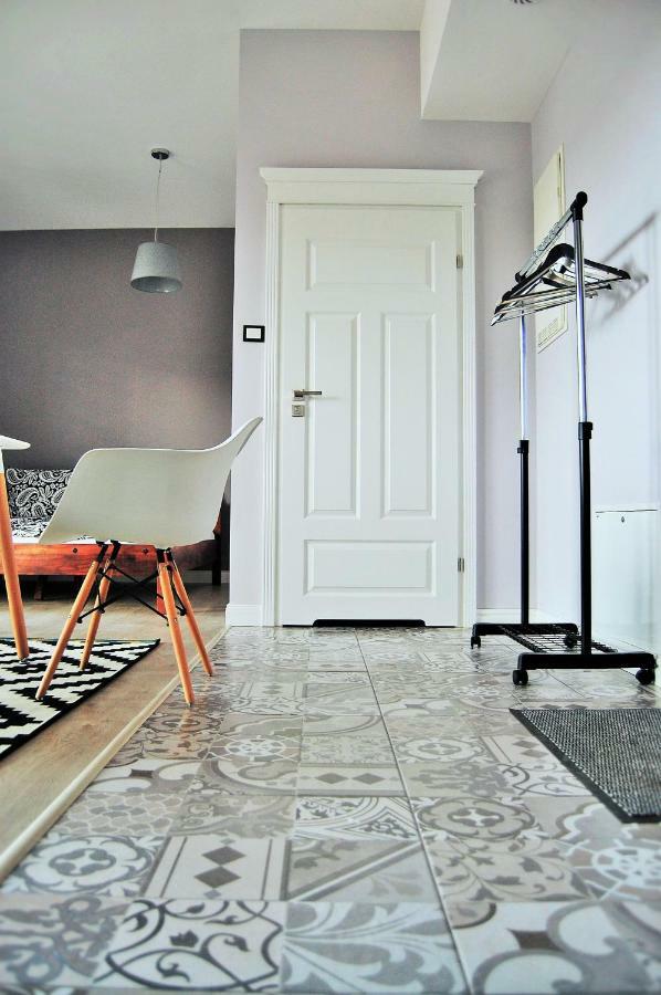 Gray Apartment เคียลเซ ภายนอก รูปภาพ