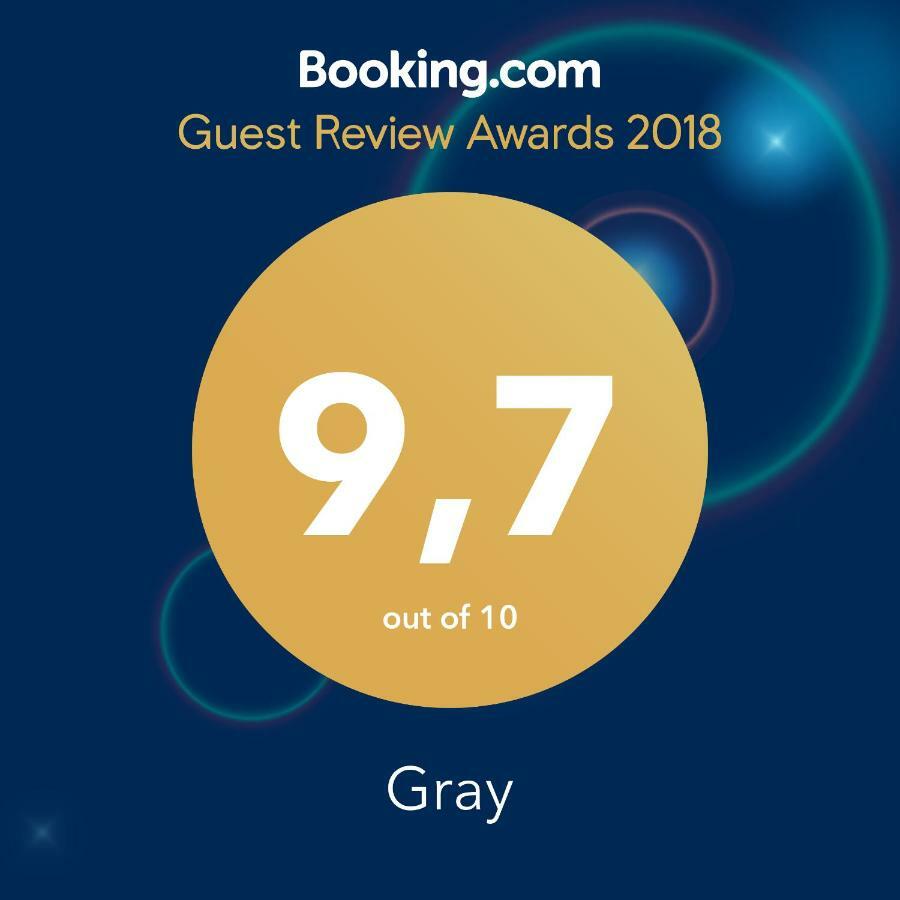 Gray Apartment เคียลเซ ภายนอก รูปภาพ